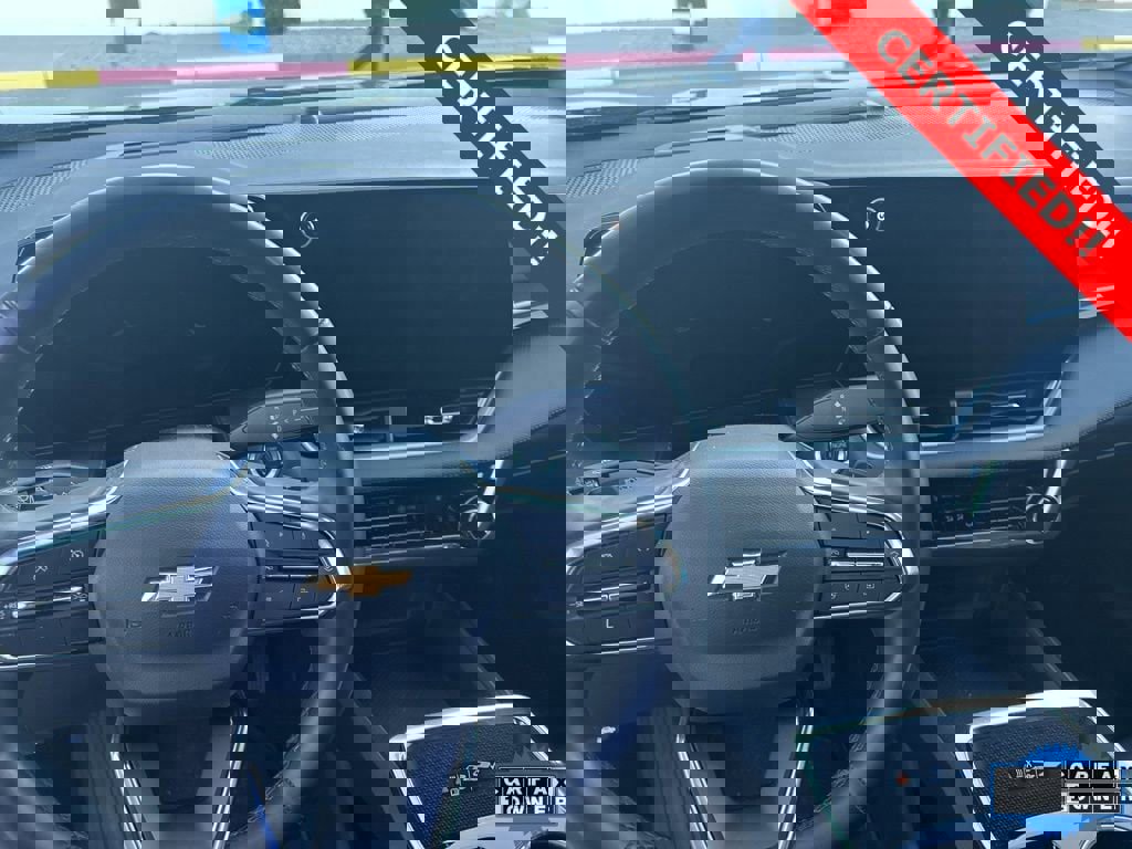 Certified 2025 Chevrolet Equinox LT w/ Convenience Package II image 9