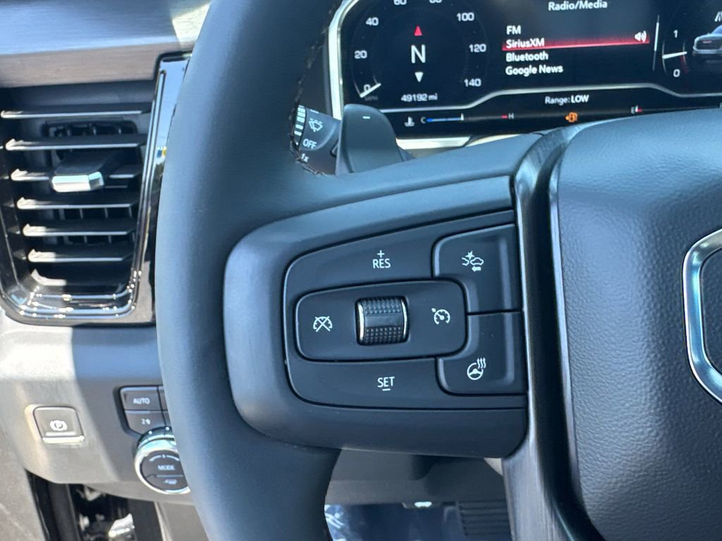 Used 2023 GMC Sierra 1500 AT4 w/ AT4 Premium Package AWD/4WD image 27