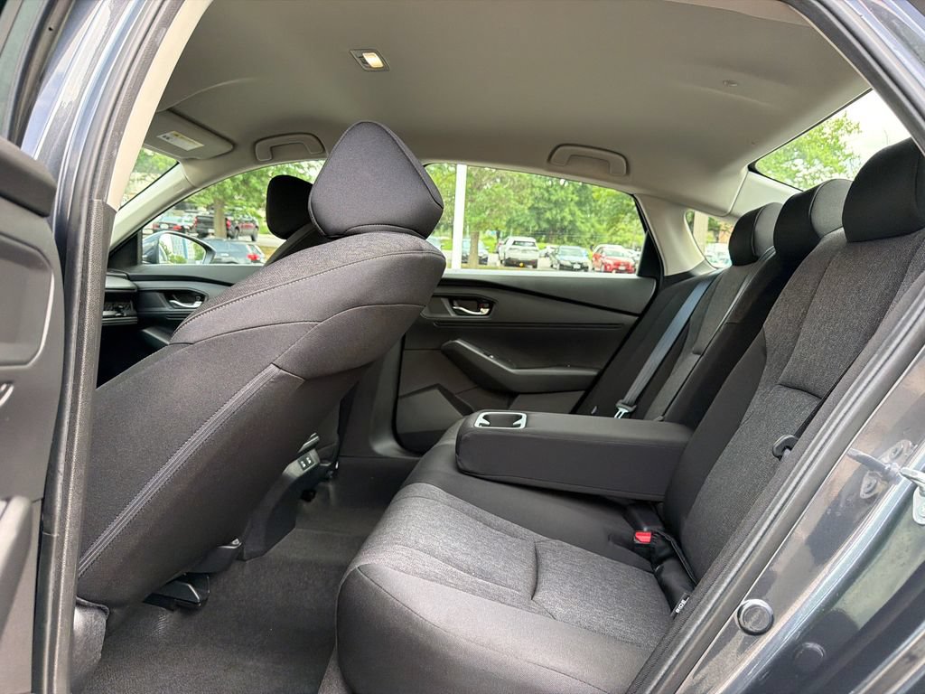 Certified 2025 Honda Accord LX image 13