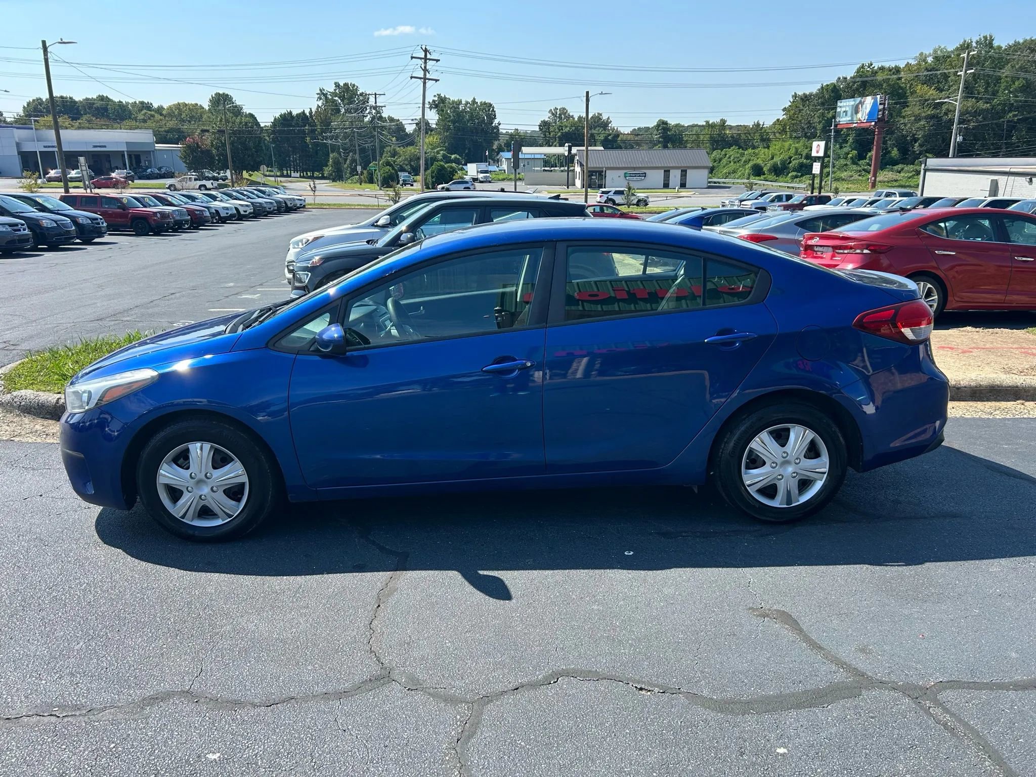 Used 2018 Kia Forte LX w/ LX Rear Camera Package image 4