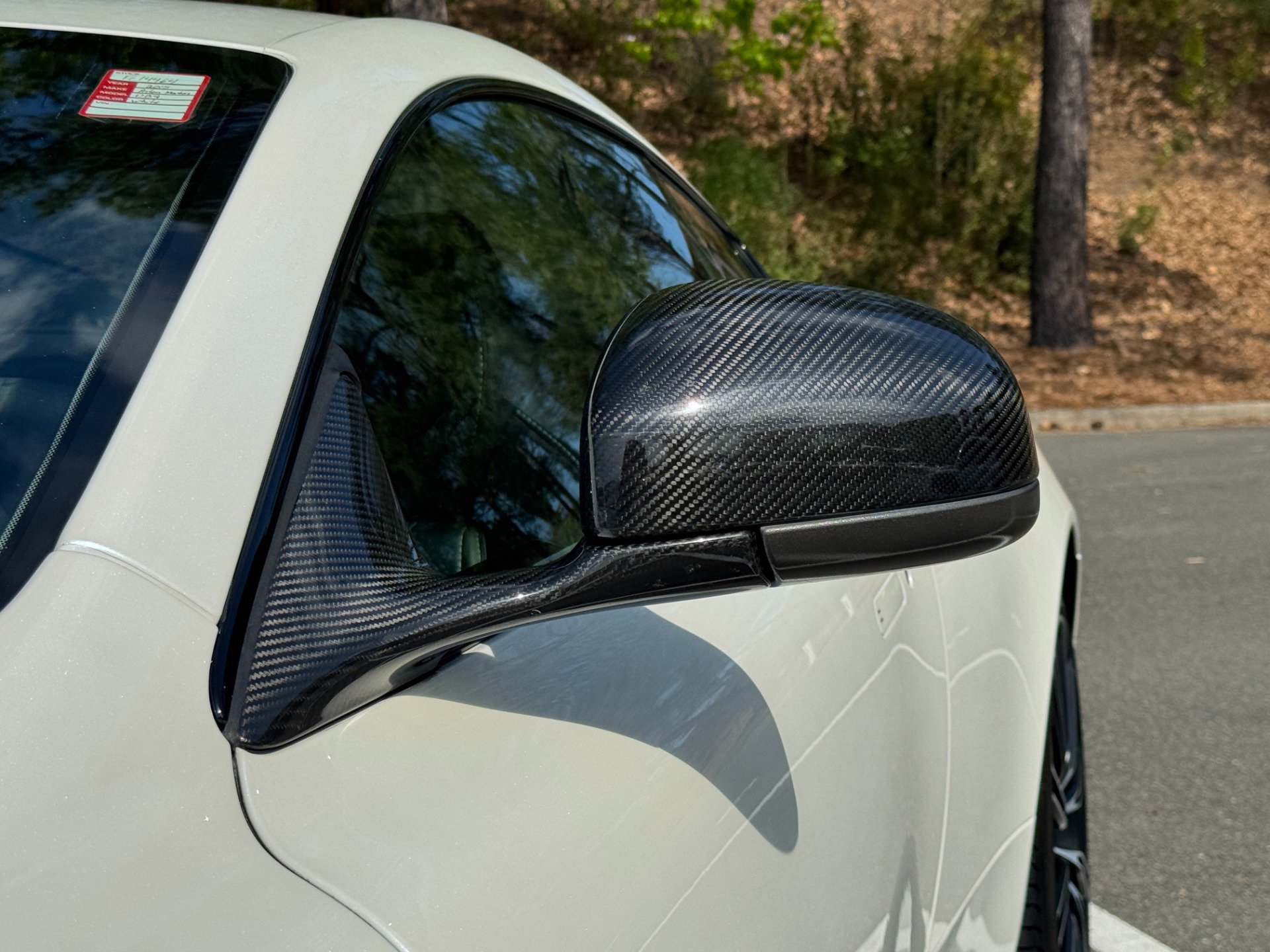 Used 2015 Aston Martin DB9 Coupe image 23