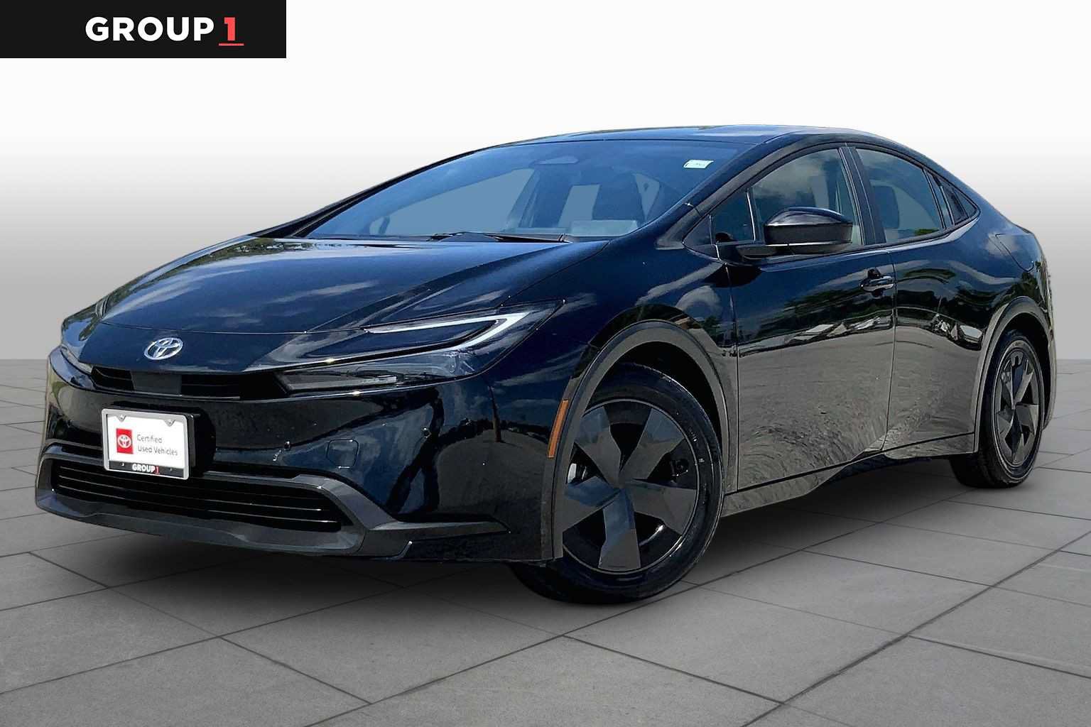 Used 2026 Toyota Prius LE FWD image 1