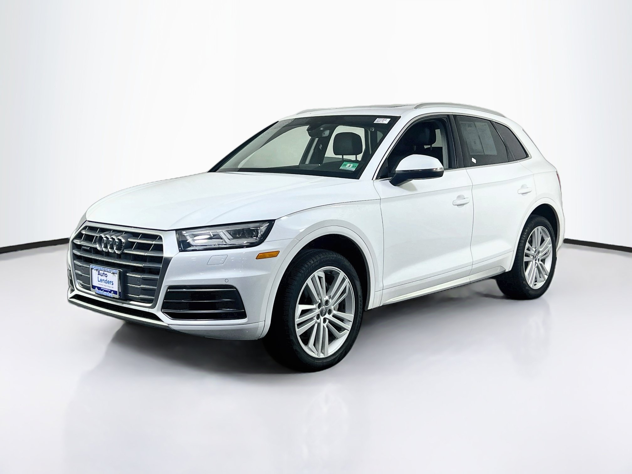 Used 2018 Audi Q5 2.0T Premium Plus w/ Premium Plus Package AWD/4WD image 1