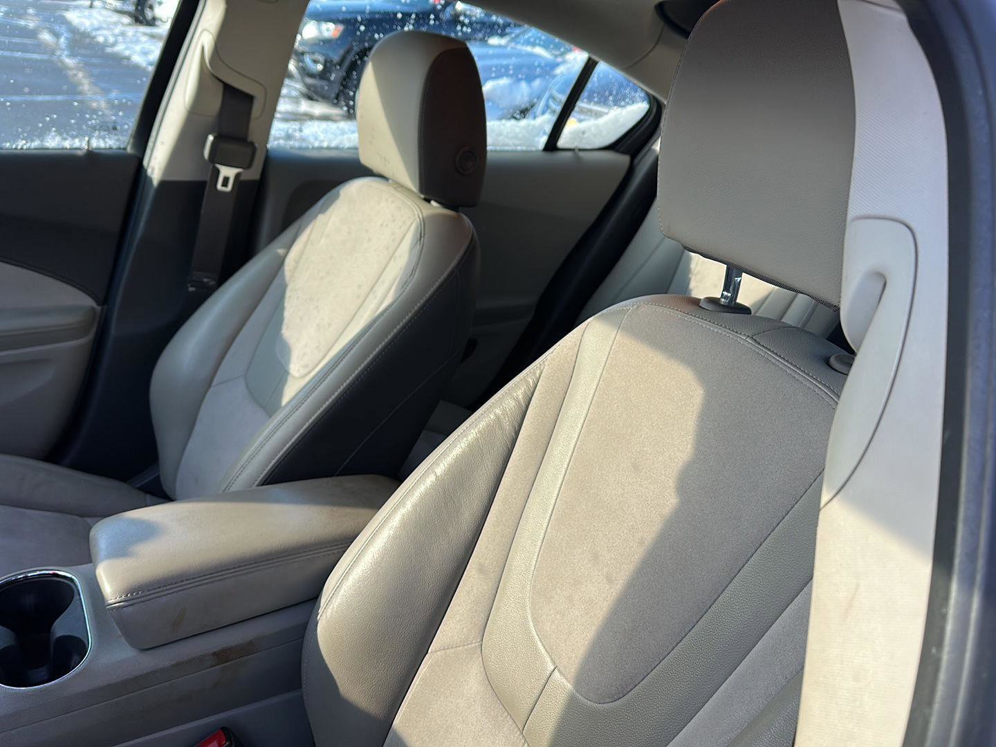 Used 2015 Chevrolet Volt Premium w/ Premium Trim Package image 13