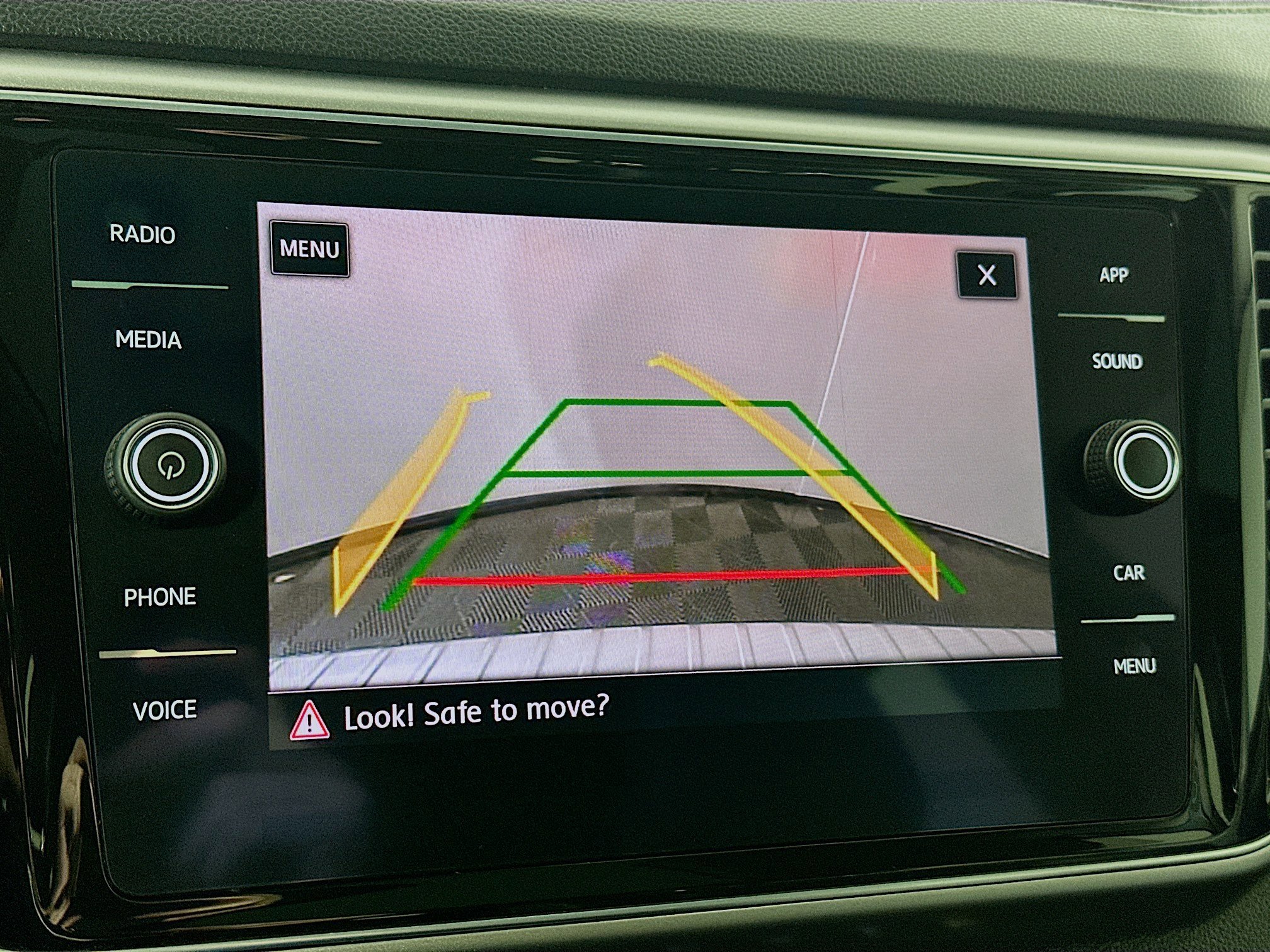 Used 2018 Volkswagen Atlas SEL image 13