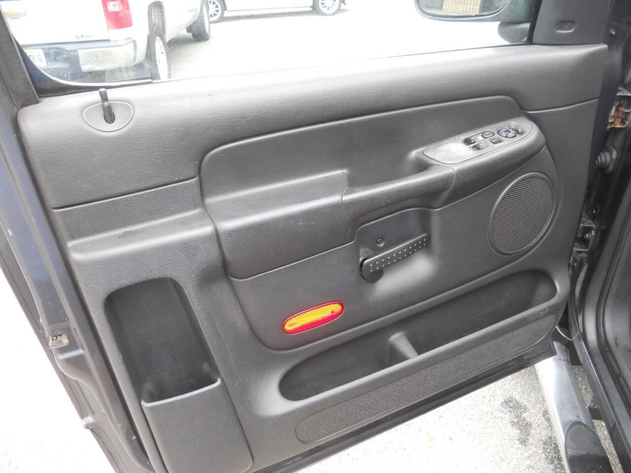 Used 2002 Dodge Ram 1500 Truck 4x4 Regular Cab image 13