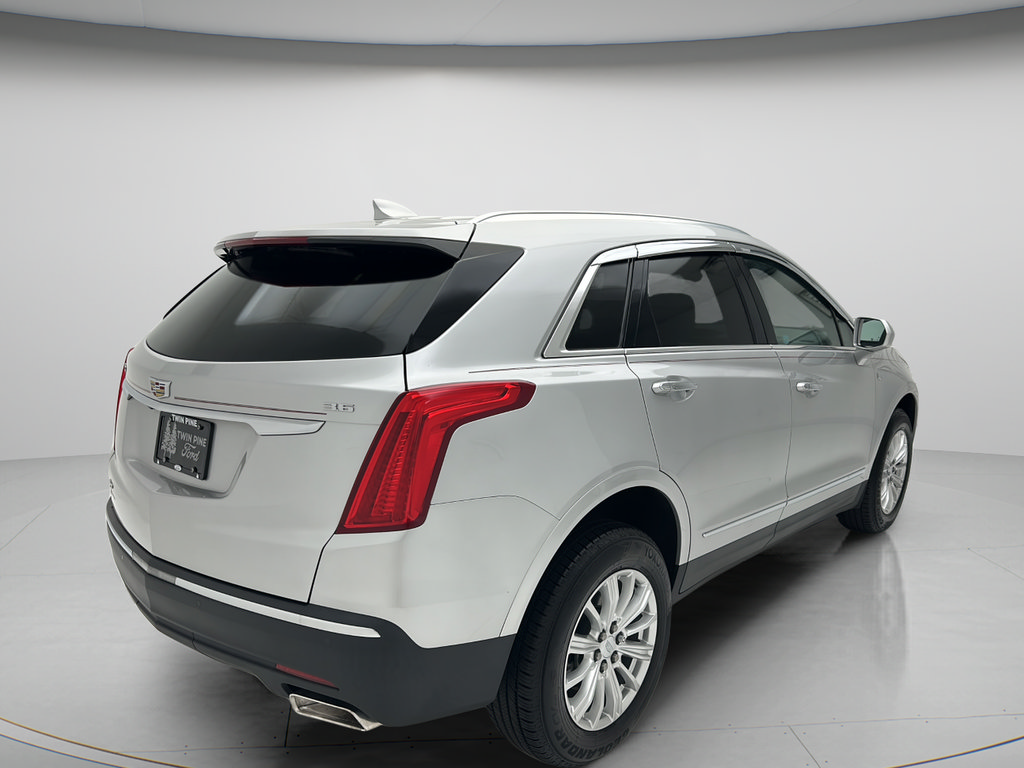 Used 2019 Cadillac XT5 AWD image 5