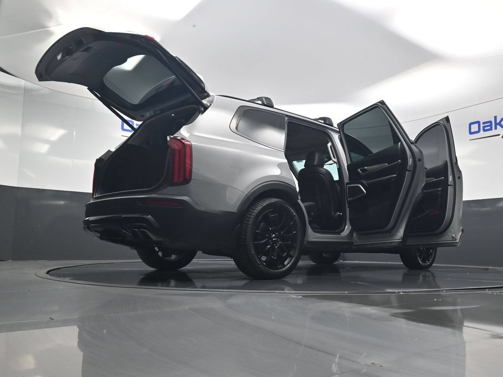 Certified 2022 Kia Telluride EX w/ EX Premium Package AWD/4WD image 64