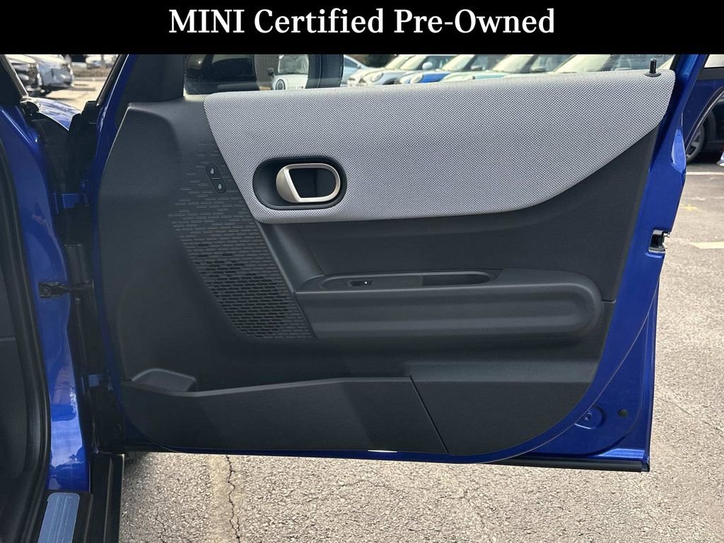 Used 2025 MINI Cooper S image 28
