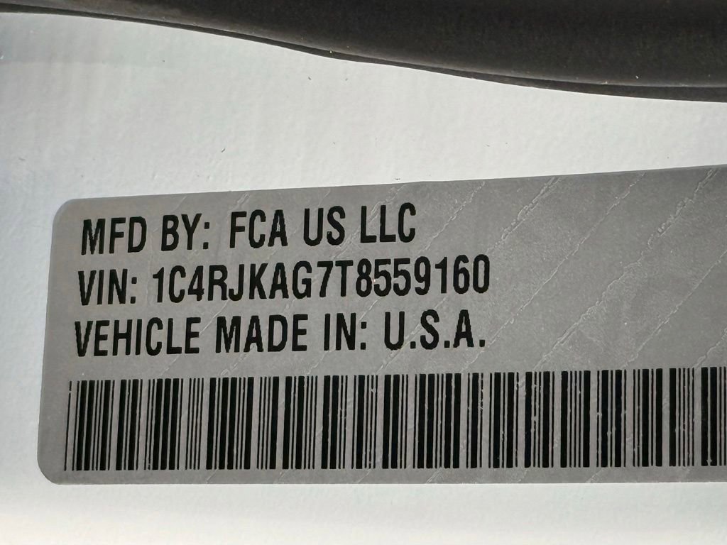 New 2026 Jeep Grand Cherokee L Laredo image 37