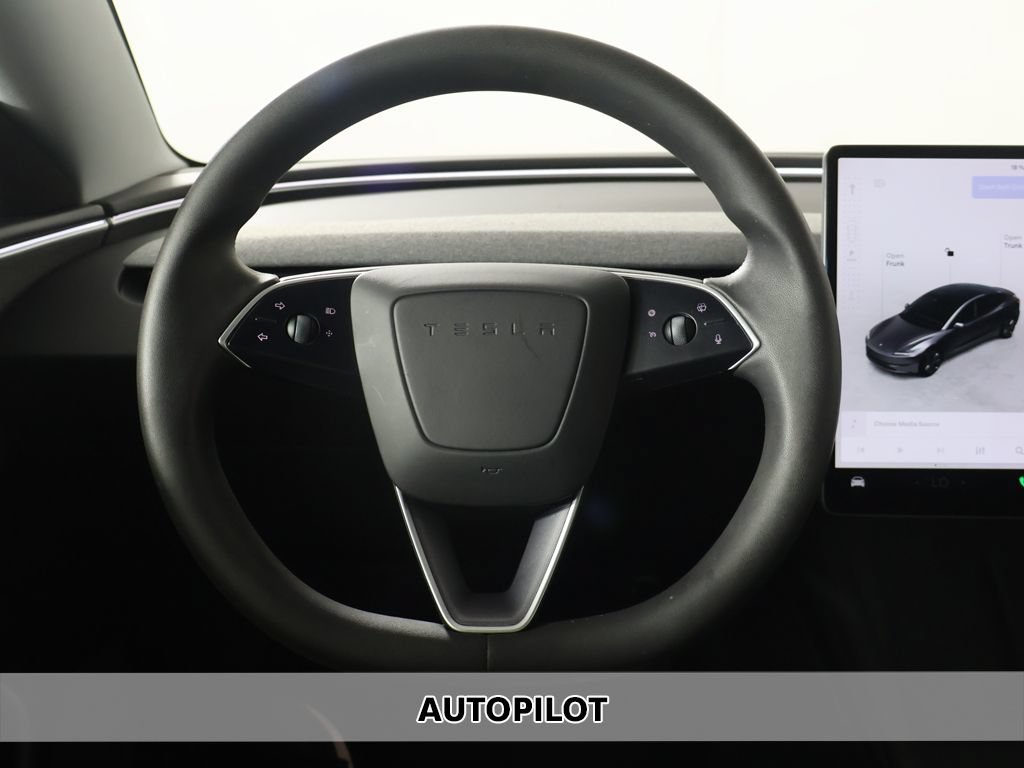 Used 2025 Tesla Model 3 RWD image 3