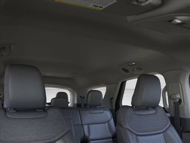 New 2026 Ford Explorer Active w/ Active Comfort Package image 22