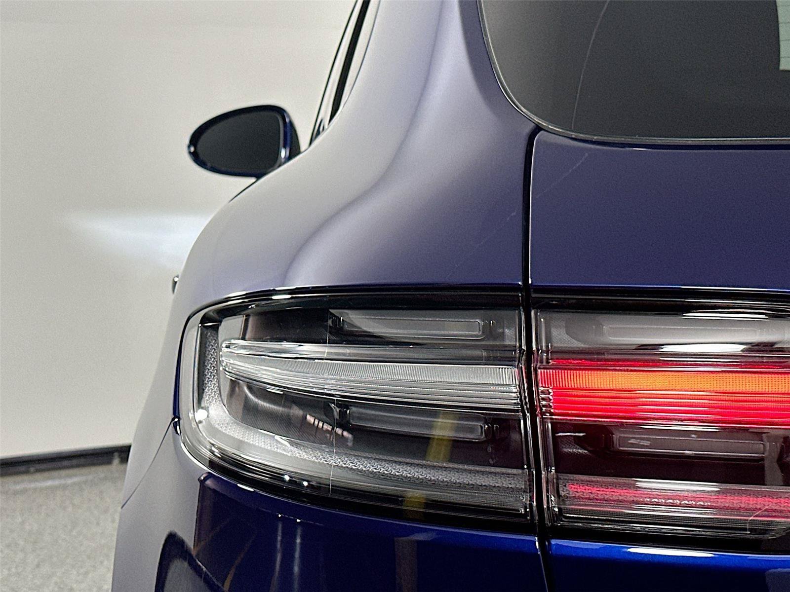 Certified 2026 Porsche Macan Turbo AWD/4WD image 16