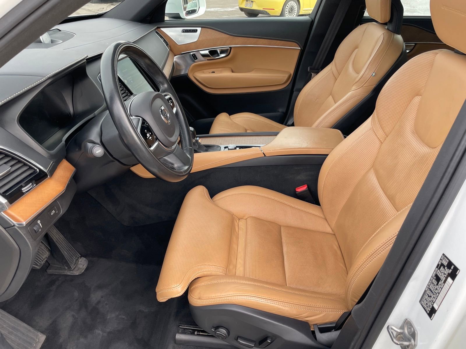 Used 2018 Volvo XC90 T6 Inscription w/ Convenience Package image 27