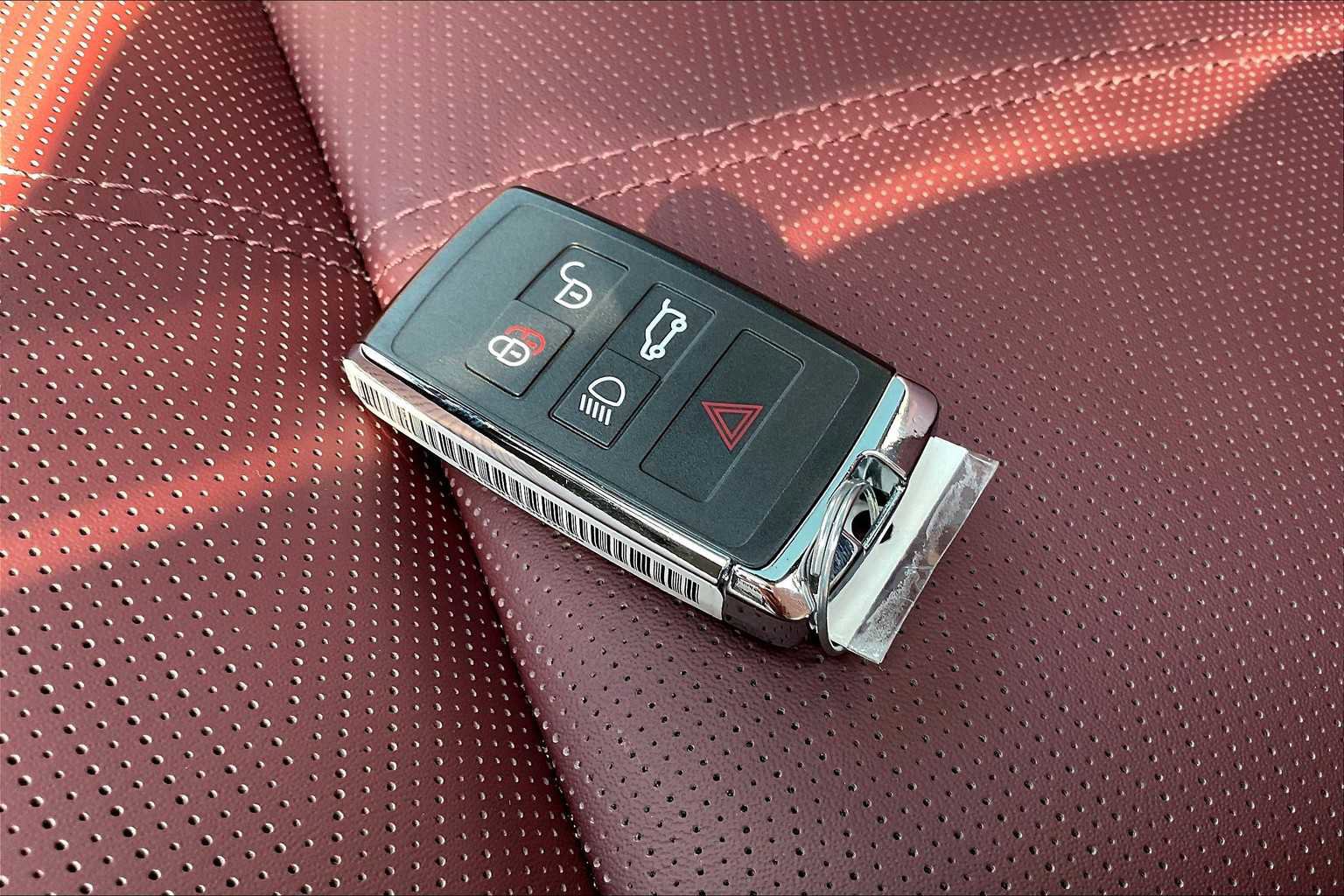 New 2026 Land Rover Range Rover Velar Autobiography image 35