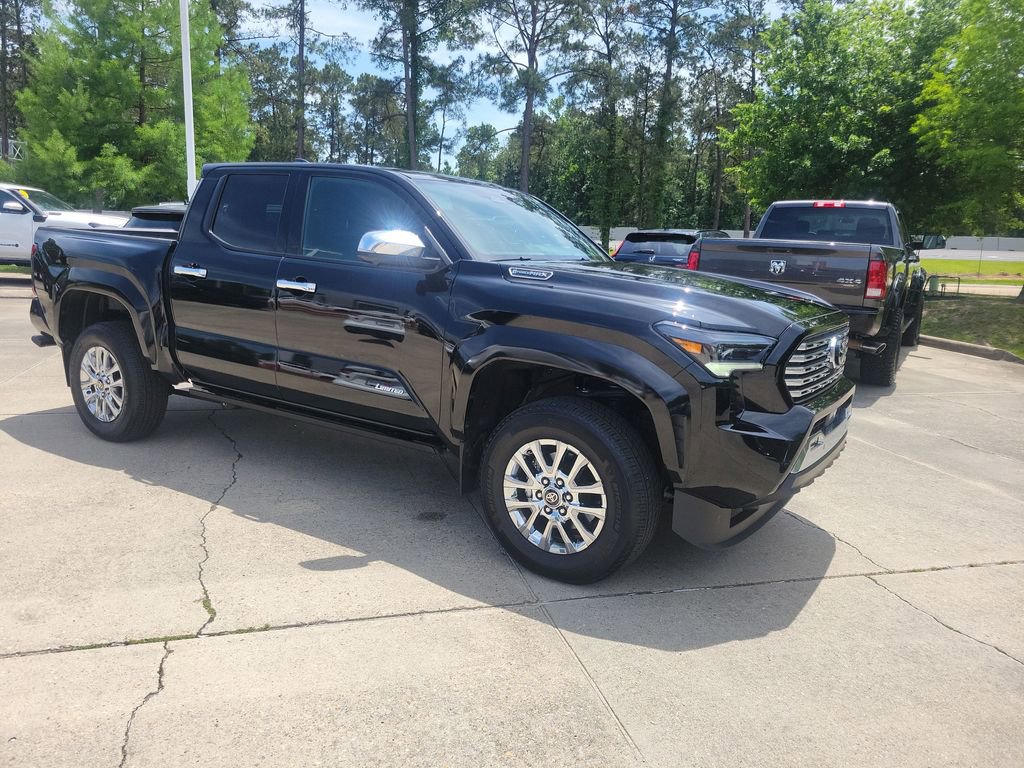 Used 2025 Toyota Tacoma Limited AWD/4WD image 9