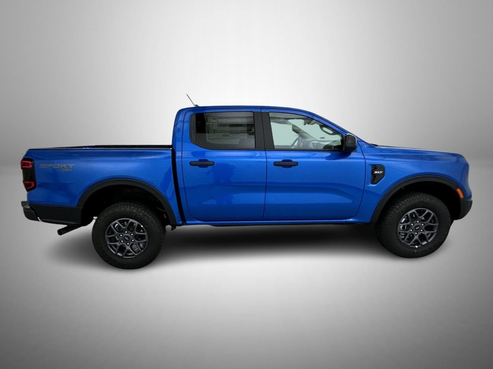 New 2026 Ford Ranger XLT w/ Equipment Group 301A High AWD/4WD image 4