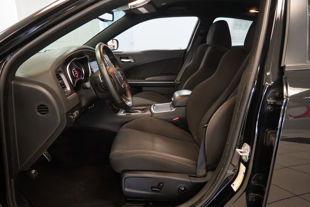 Used 2018 Dodge Charger R/T Scat Pack image 5