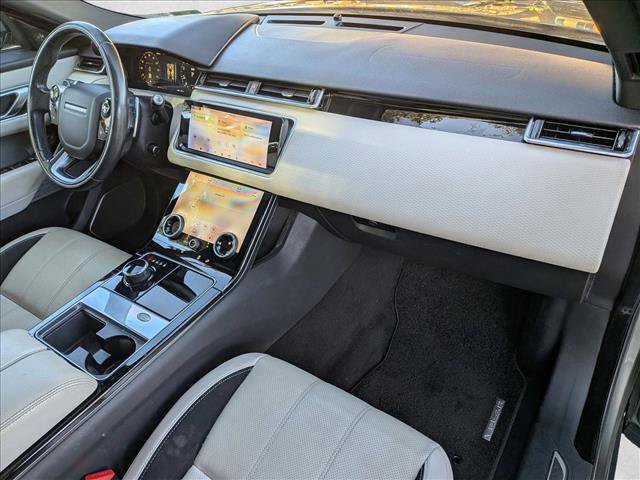 Used 2018 Land Rover Range Rover Velar R-Dynamic SE image 19