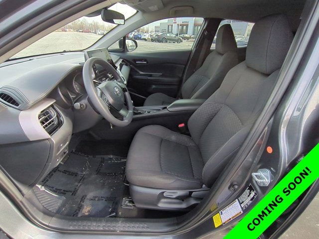 Used 2021 Toyota C-HR LE image 8