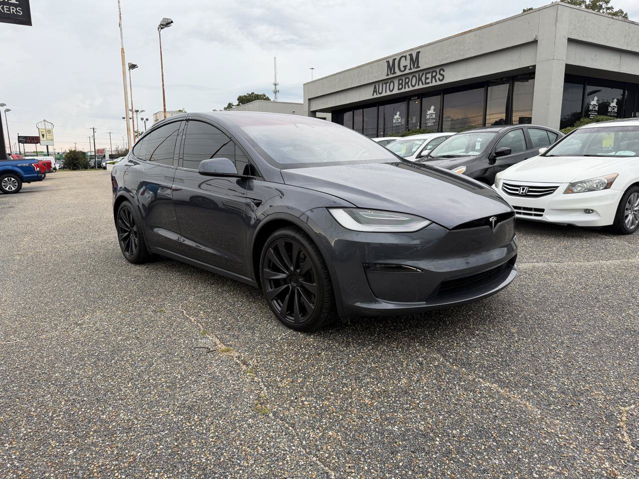 Used 2022 Tesla Model X Plaid AWD/4WD image 23