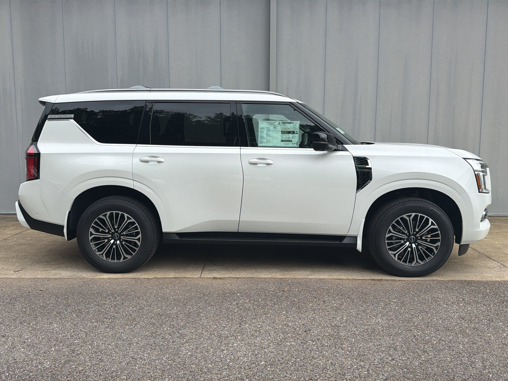 New 2026 Nissan Armada Platinum AWD/4WD image 2