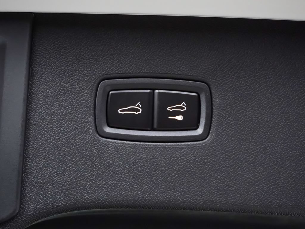 Certified 2026 Porsche Cayenne E-Hybrid AWD/4WD image 14