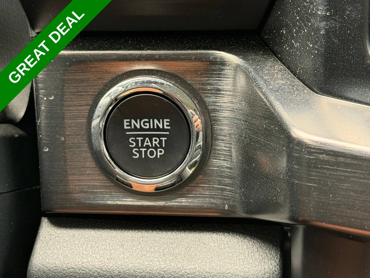 Used 2025 Ford F250 Lariat AWD/4WD image 26
