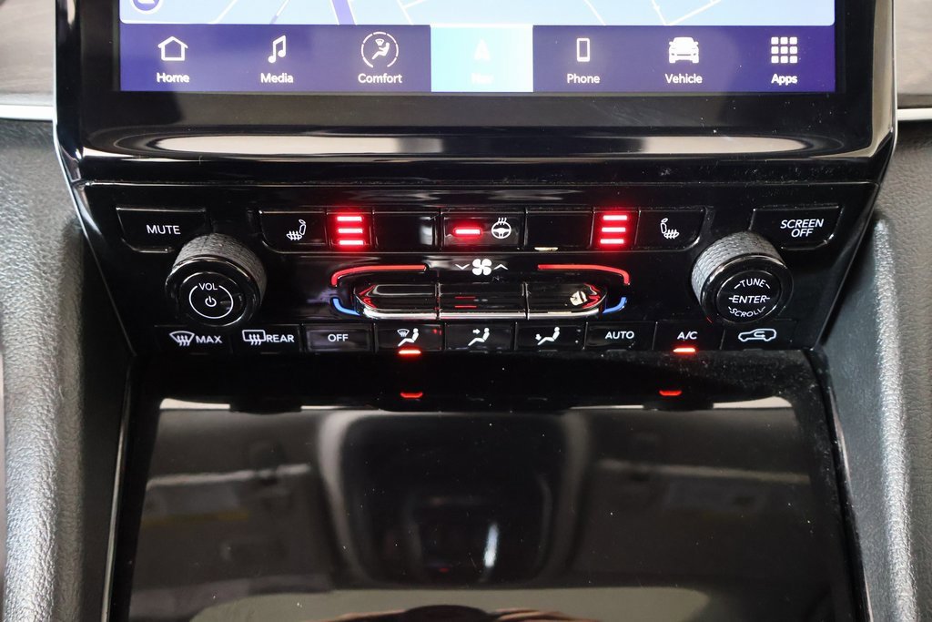 Used 2023 Jeep Grand Cherokee L Limited image 8