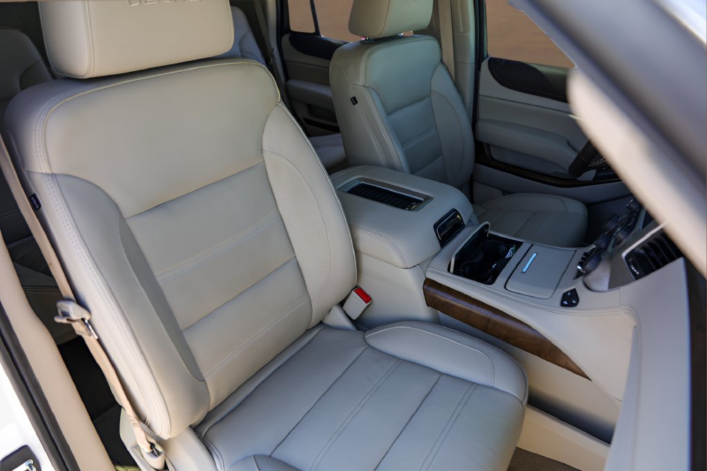 Used 2019 GMC Yukon Denali w/ Open Road Package RWD image 30