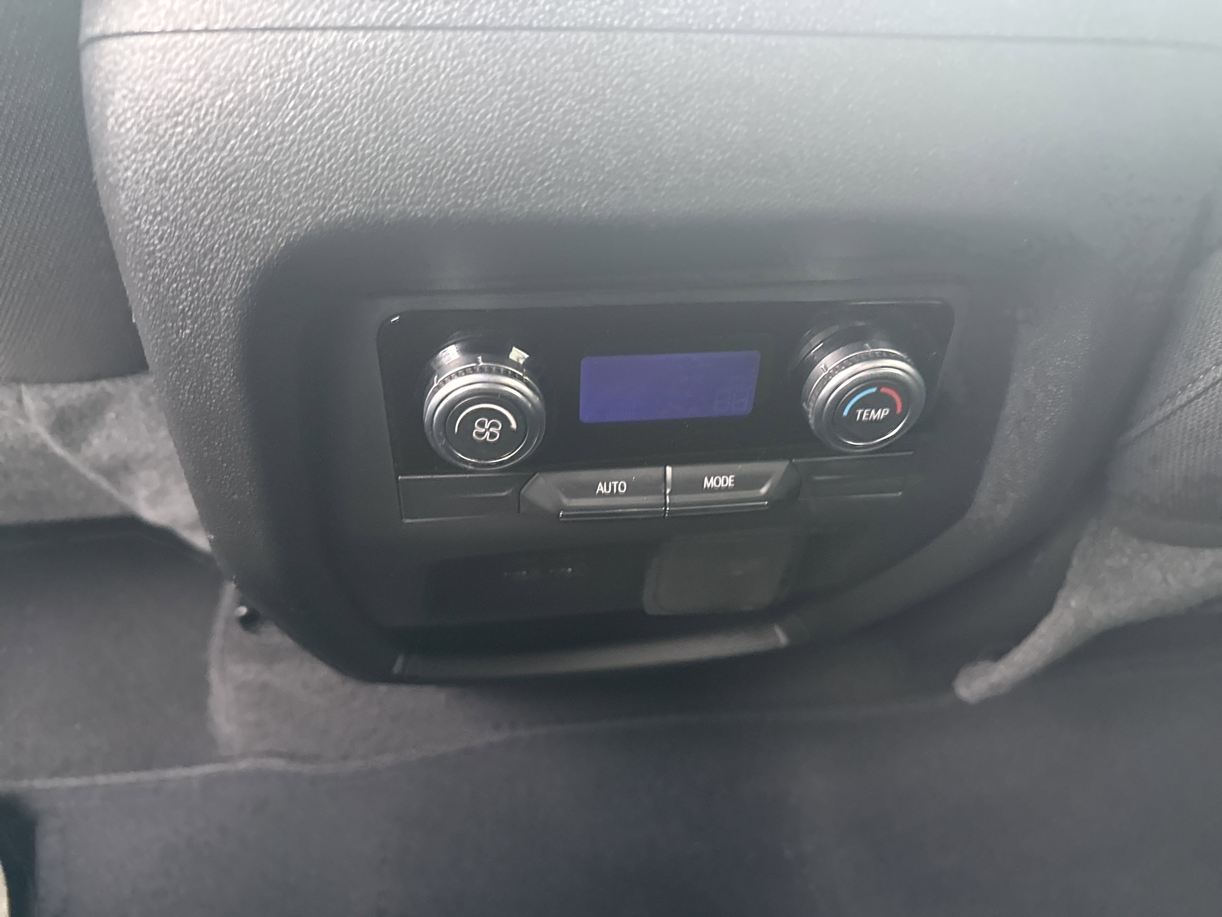 Used 2025 GMC Acadia Elevation image 14