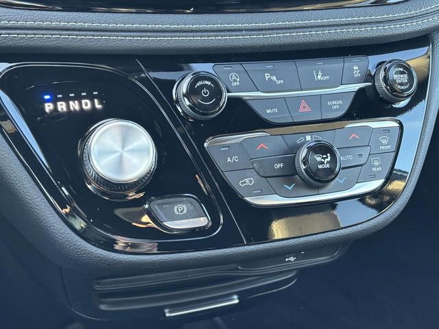 New 2026 Chrysler Pacifica Select w/ S Appearance Package FWD image 27