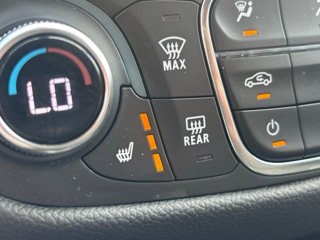 Used 2024 Chevrolet Equinox LT w/ LPO, Floor Liner Package image 30