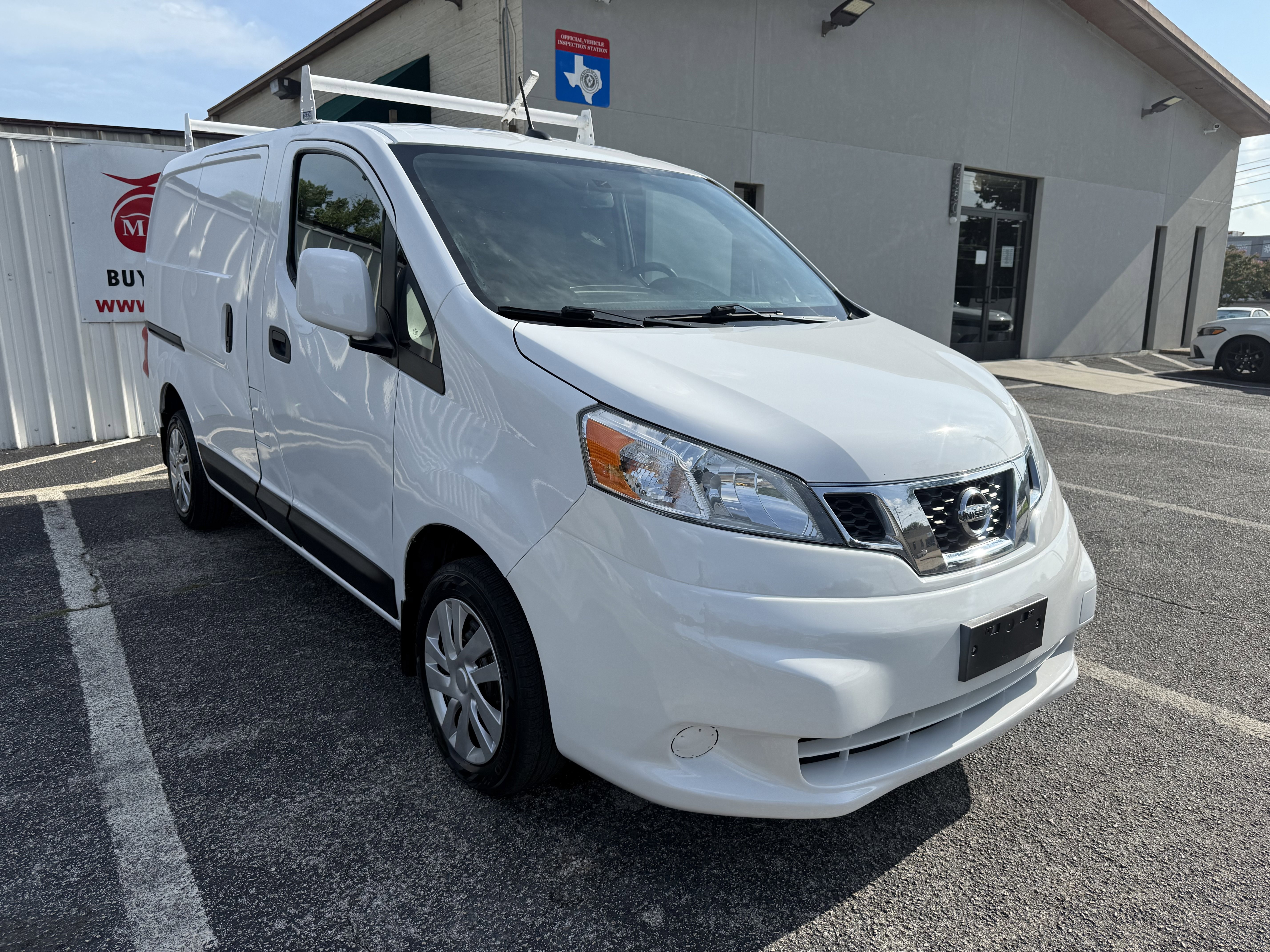 Used 2020 Nissan NV200 SV w/ Back Door Glass Package image 9