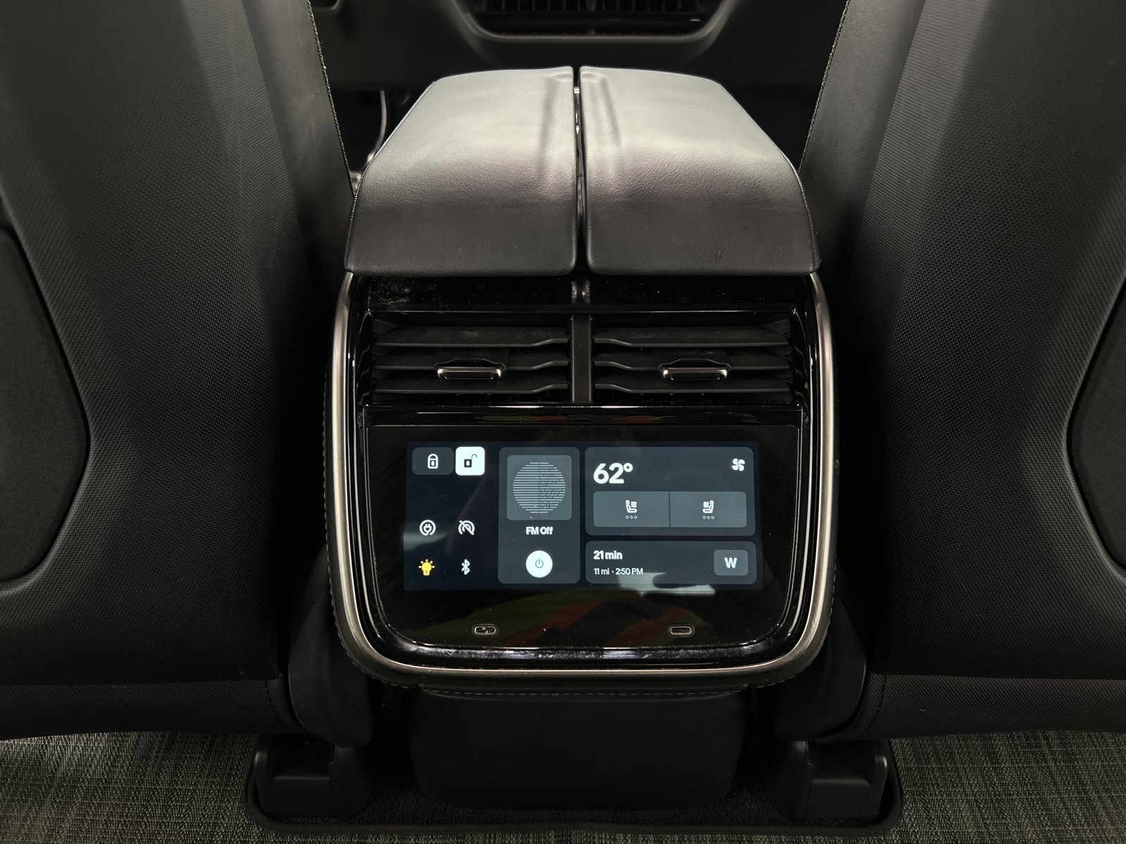 Used 2022 Rivian R1T Adventure AWD/4WD image 28