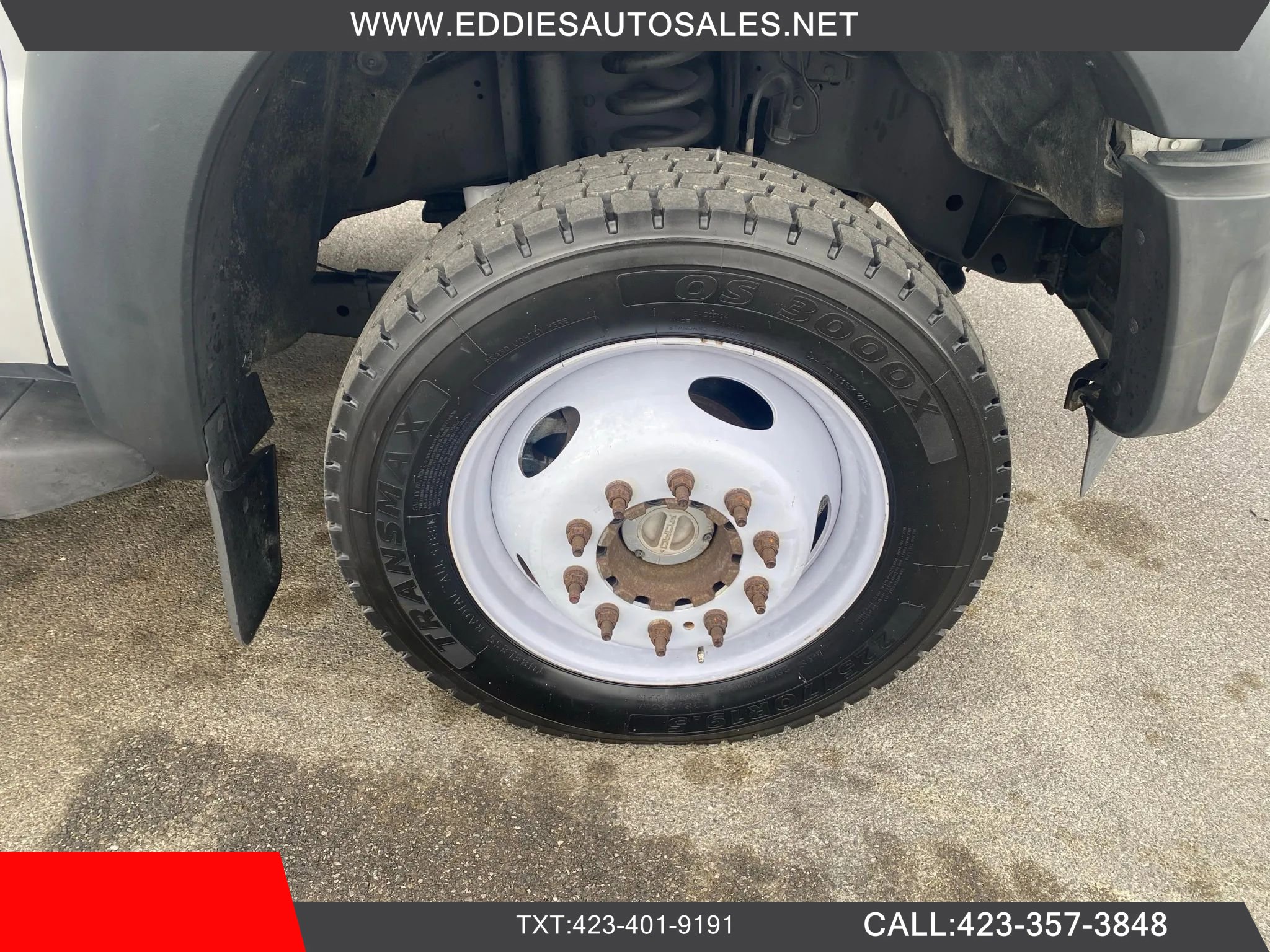 Used 2015 Ford F550 4x4 Regular Cab Super Duty image 34