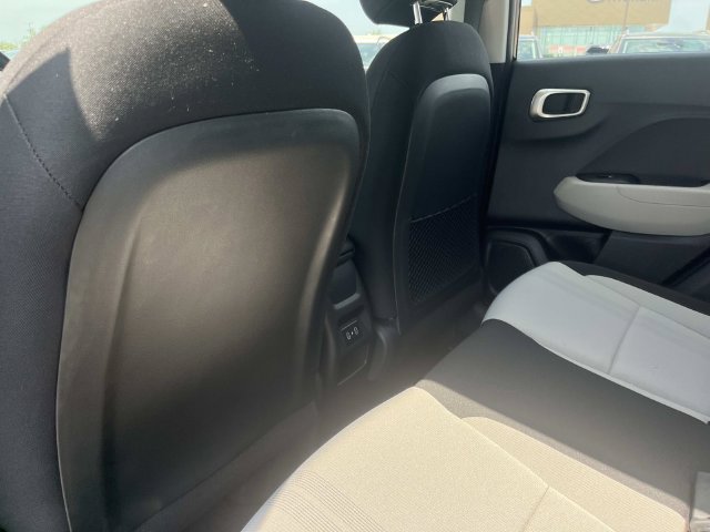 New 2026 Hyundai Venue SEL FWD image 18