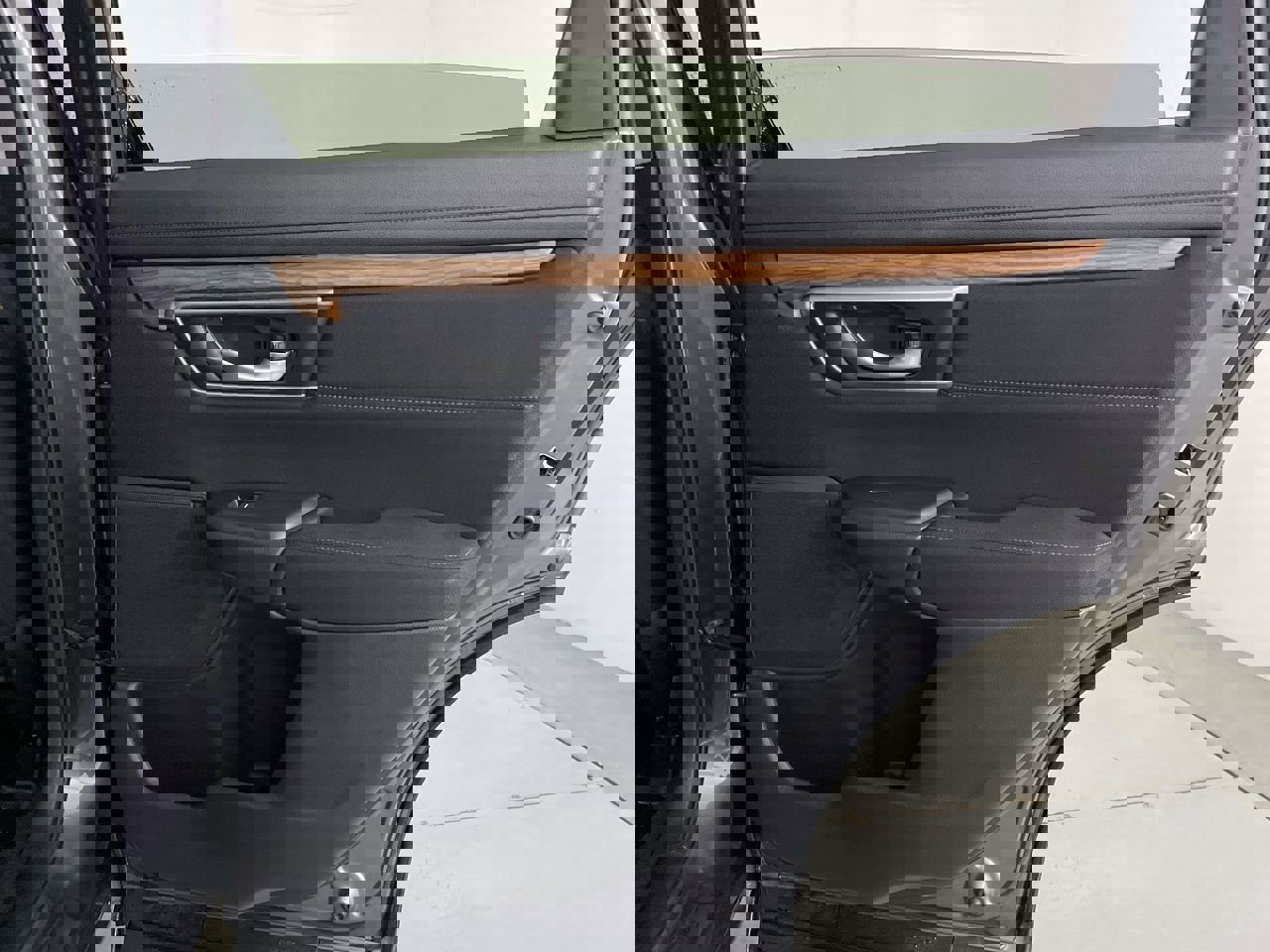 Used 2019 Honda CR-V EX image 23