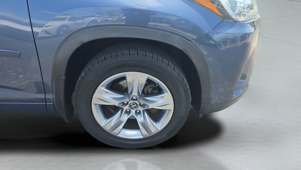 Used 2018 Toyota Highlander Limited AWD/4WD image 25