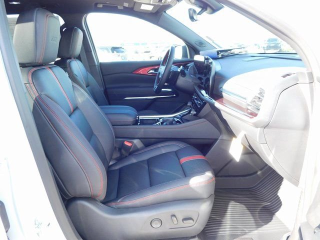 New 2026 Chevrolet Traverse RS w/ LPO, Floor Liner Package image 18
