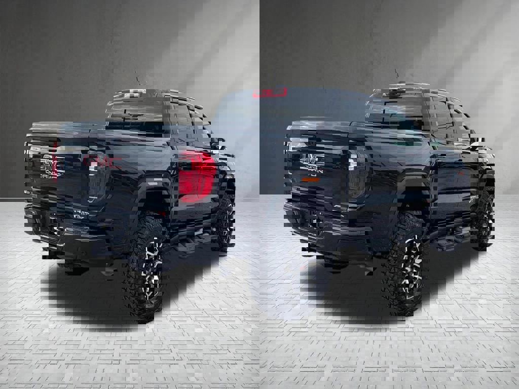 New 2026 GMC Canyon AT4X image 5