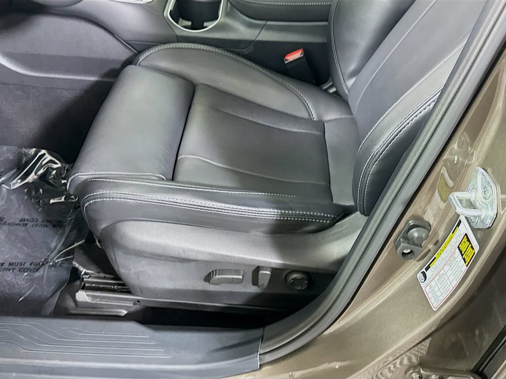 Certified 2024 Subaru Outback Limited AWD/4WD image 27