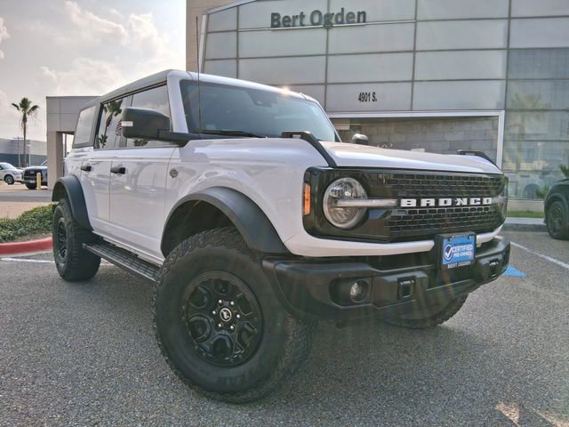 Used 2023 Ford Bronco Wildtrak AWD/4WD image 1