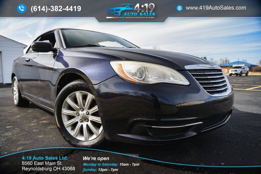 Used 2012 Chrysler 200 Touring FWD image 3