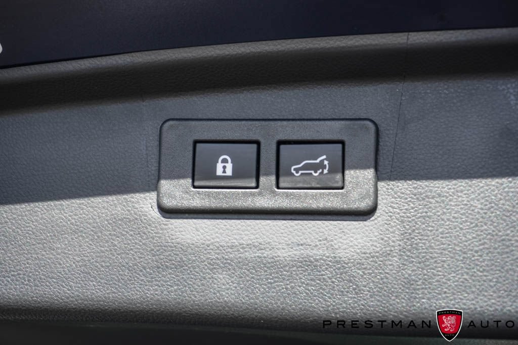 Used 2025 Subaru Outback Touring XT AWD/4WD image 47