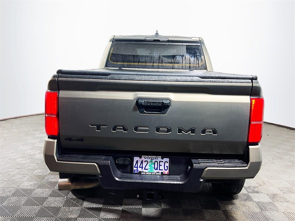 Used 2024 Toyota Tacoma TRD Sport image 7