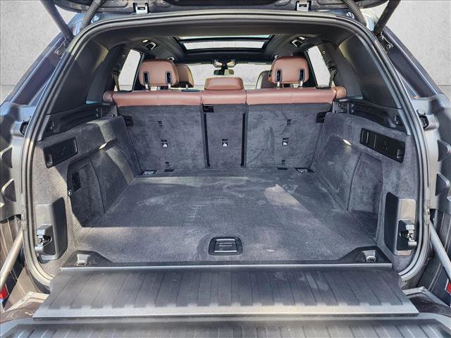 Used 2022 BMW X5 M50i w/ Executive Package AWD/4WD image 6