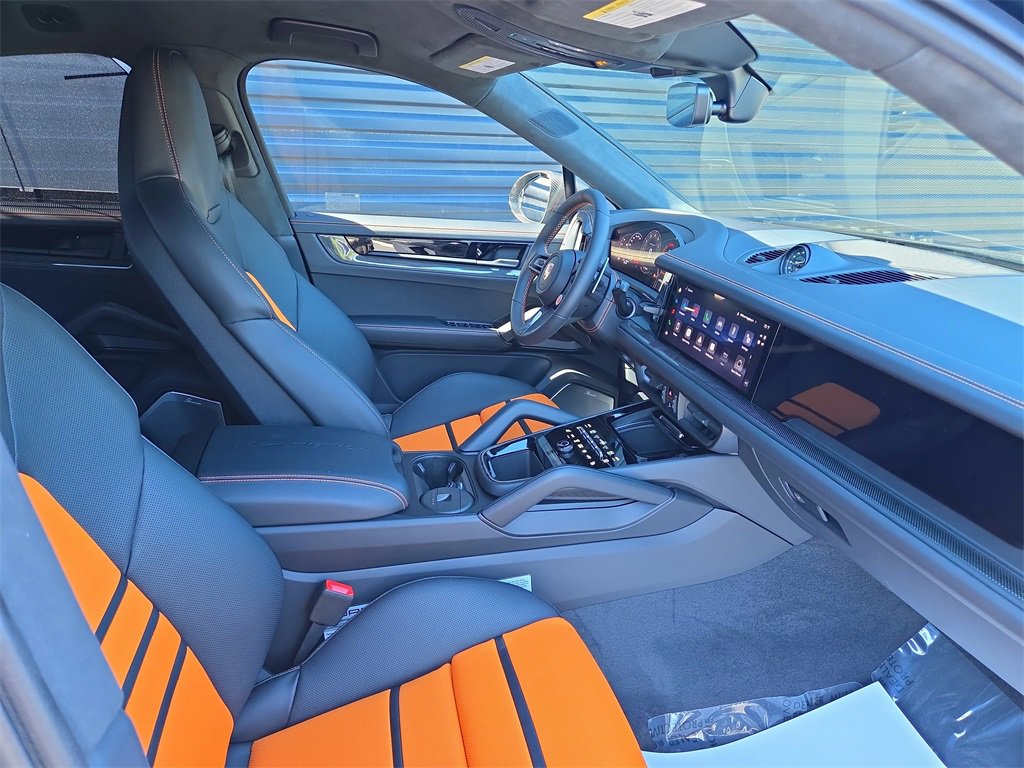 New 2026 Porsche Cayenne Turbo GT image 17