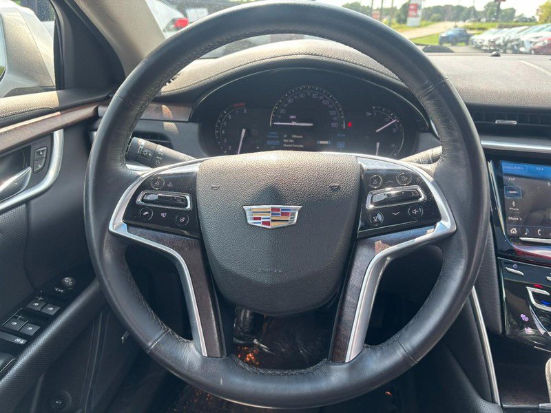 Used 2019 Cadillac XTS Luxury FWD image 14