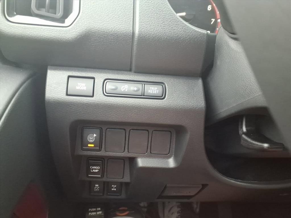 New 2026 Nissan Frontier PRO-4X w/ Tow Package image 13